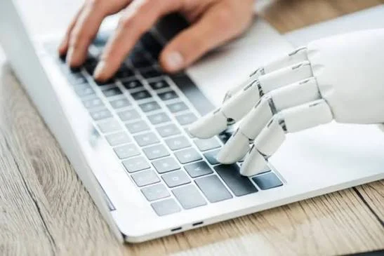 أبرز عيوب وأخطاء الترجمة الآلية وكيف يقوم المترجمون بتصحيحها